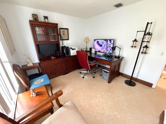 13248 SW 50th St, Miramar FL 33027 - Miramar, FL - Photo 7