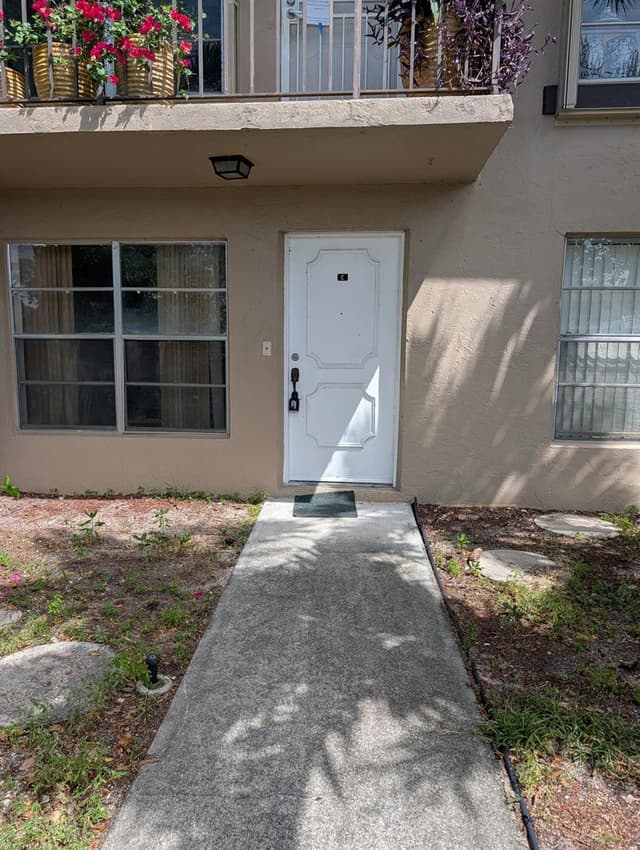 13645 VIA AURORA # C, Delray Beach FL 33484 - Delray Beach, FL - Photo 2