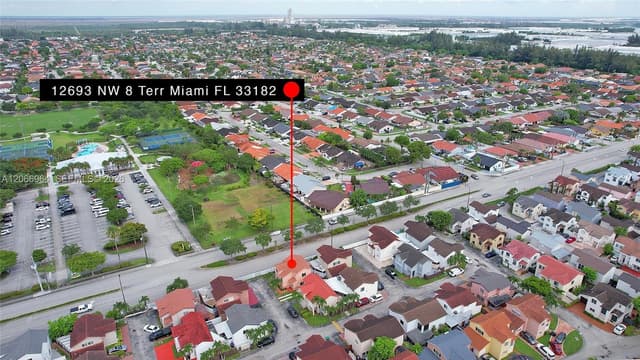 12693 NW 8th Ter, Miami FL 33182 - Miami, FL - Photo 3