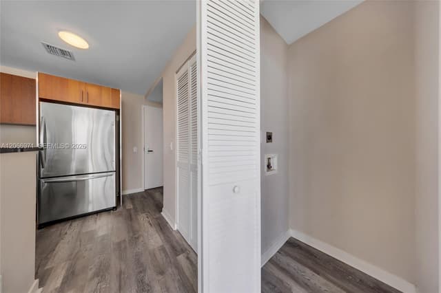 300 S Biscayne Blvd # 2911, Miami FL 33131 - Miami, FL - Photo 6