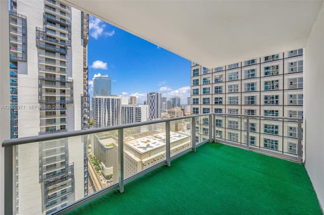 300 S Biscayne Blvd # 2911, Miami FL 33131 - Miami, FL - Photo 5