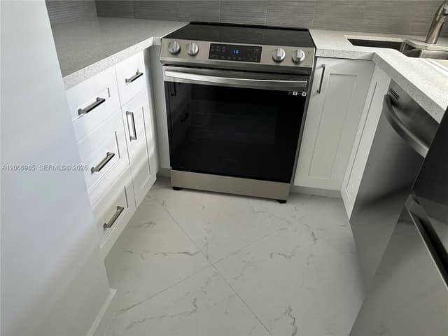 1333 E Hallandale Beach Blvd # 423, Hallandale Beach FL 33009 - Hallandale Beach, FL - Photo 4