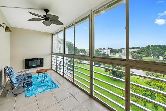 4087 Newport S, Deerfield Beach FL 33442 - Deerfield Beach, FL - Photo 2