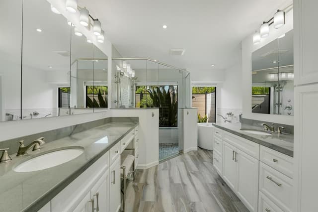 11 Alnwick Road, Palm Beach Gardens FL 33418 - Palm Beach Gardens, FL - Photo 3
