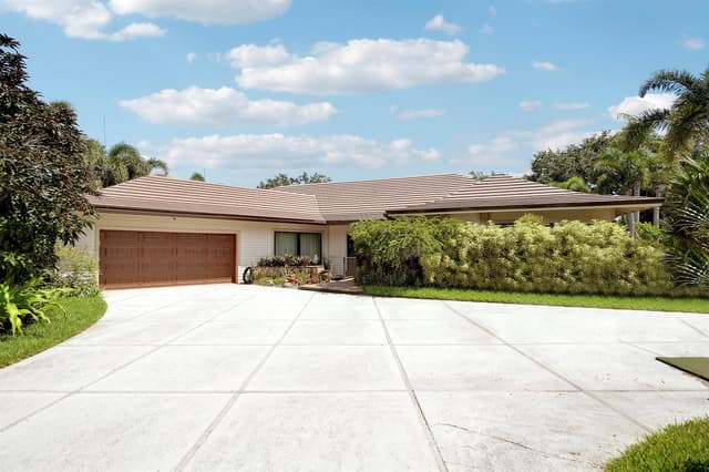 11 Alnwick Road, Palm Beach Gardens FL 33418 - Palm Beach Gardens, FL - Photo 5