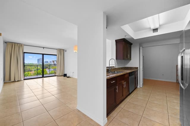 3530 SW 22ND Street # 902, Miami FL 33145 - Miami, FL - Photo 7