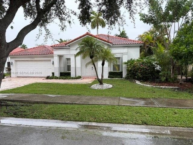 11351 NW 64th Ter, Doral FL 33178 - Doral, FL - Photo 2