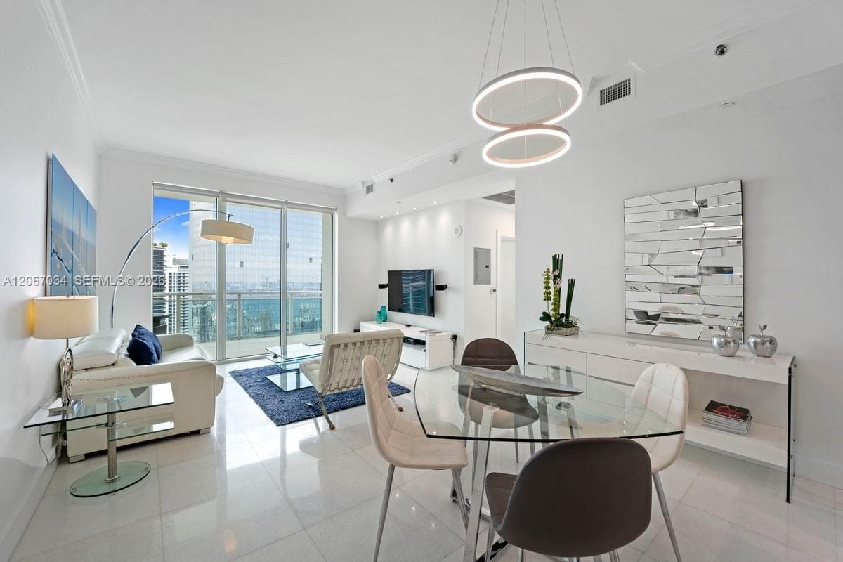 950 Brickell Bay Dr # 4600, Miami FL 33131 - Miami, FL - Photo 1
