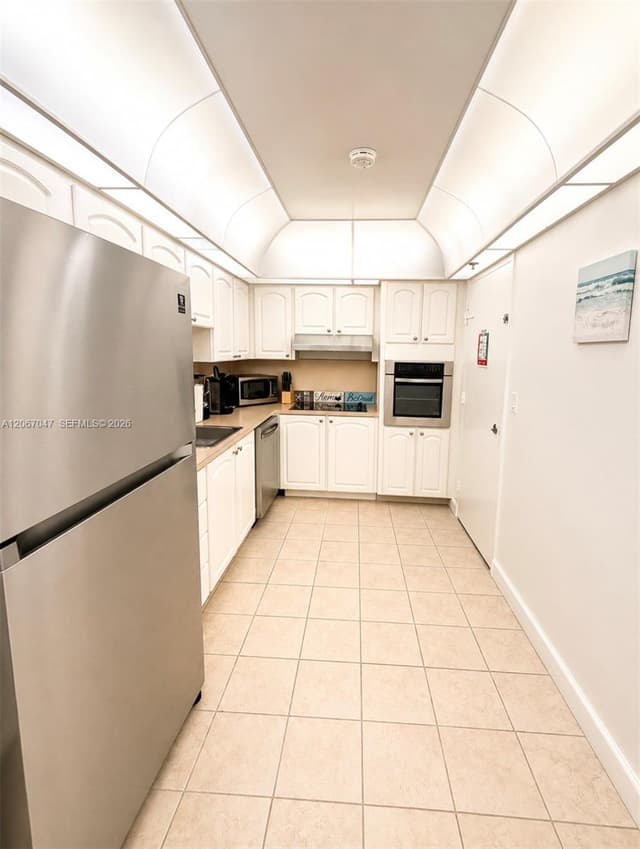 4001 S Ocean Dr # 4L, Hollywood FL 33019 - Hollywood, FL - Photo 2