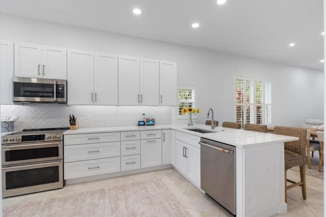 8170 Bob-O-Link Drive, West Palm Beach FL 33412 - West Palm Beach, FL - Photo 4