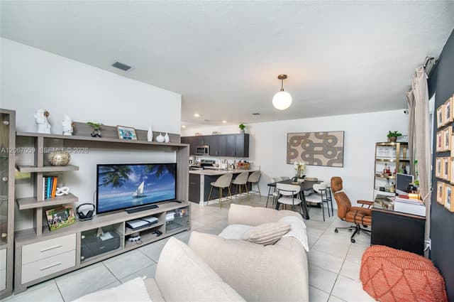 1116 SE 26th Ter, Homestead FL 33035 - Homestead, FL - Photo 7