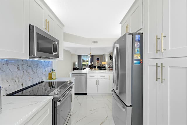 23277 Barwood Lane N # 107, Boca Raton FL 33428 - Boca Raton, FL - Photo 3