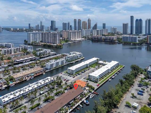 3814 NE 166th St # 102, North Miami Beach FL 33160 - North Miami Beach, FL - Photo 2