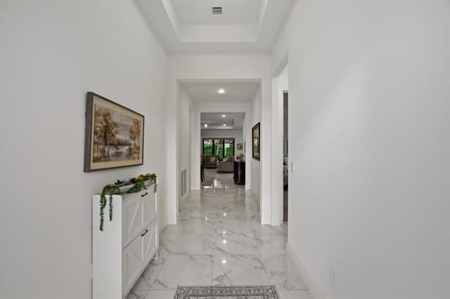 5583 Captiva Lane, Westlake FL 33470 - Westlake, FL - Photo 4