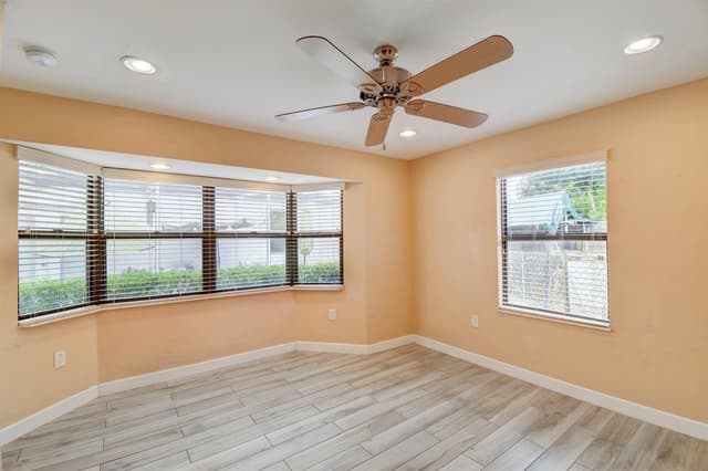 1316 DATE PALM Drive Rear, Lantana FL 33462 - Lantana, FL - Photo 5