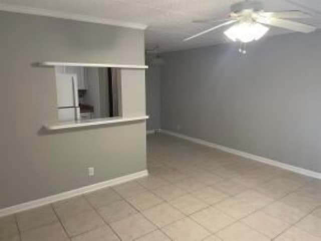 400 Village Green Circle W # 202, Palm Springs FL 33461 - Palm Springs, FL - Photo 3