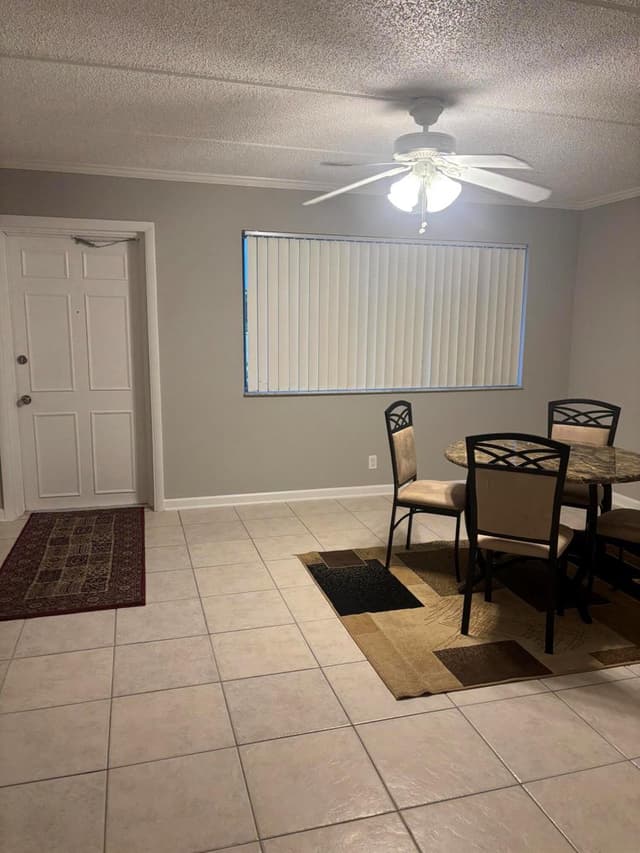 400 Village Green Circle W # 202, Palm Springs FL 33461 - Palm Springs, FL - Photo 4