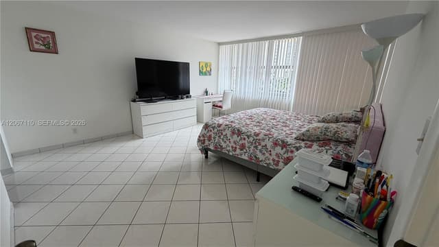 1825 S Ocean Dr # 509, Hallandale Beach FL 33009 - Hallandale Beach, FL - Photo 4