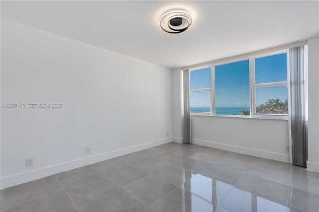 3180 S Ocean Dr # 310, Hallandale Beach FL 33009 - Hallandale Beach, FL - Photo 4