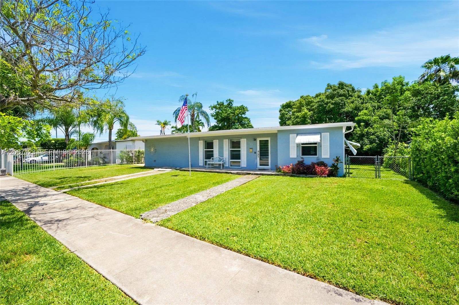5525 SW 112th Ave, Miami FL 33165 - Miami, FL - Photo 1