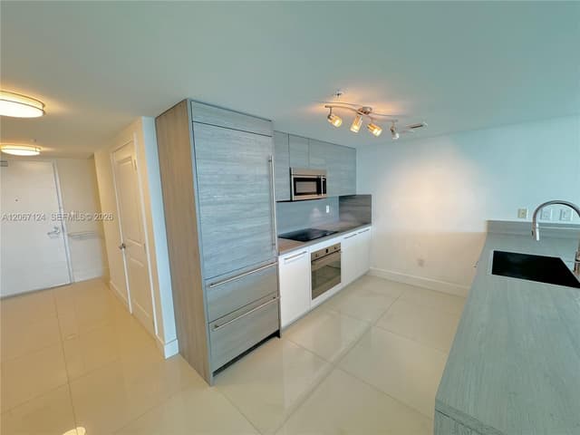 400 Sunny Isles Blvd # 1221, Sunny Isles Beach FL 33160 - Sunny Isles Beach, FL - Photo 6