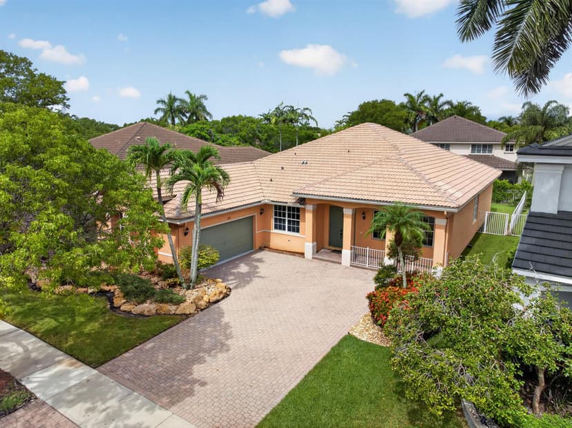 1169 Peregrine Way, Weston FL 33327