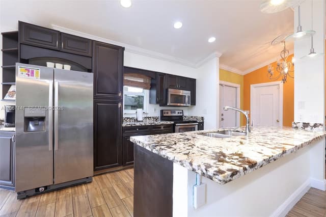 8251 NW 51st Ct, Lauderhill FL 33351 - Lauderhill, FL - Photo 6