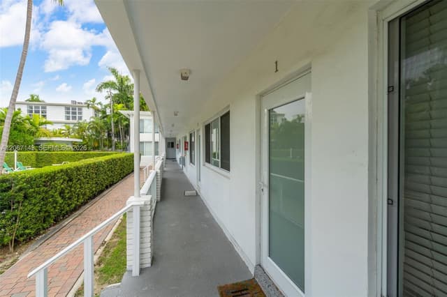 1065 98th St # 1, Bay Harbor Islands FL 33154 - Bay Harbor Islands, FL - Photo 2