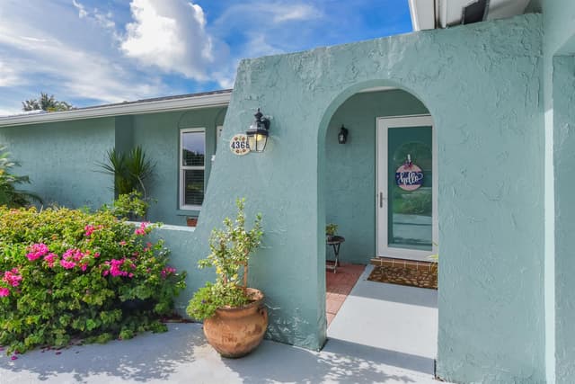 4368 Hawthorn Avenue, Palm Beach Gardens FL 33410 - Palm Beach Gardens, FL - Photo 4