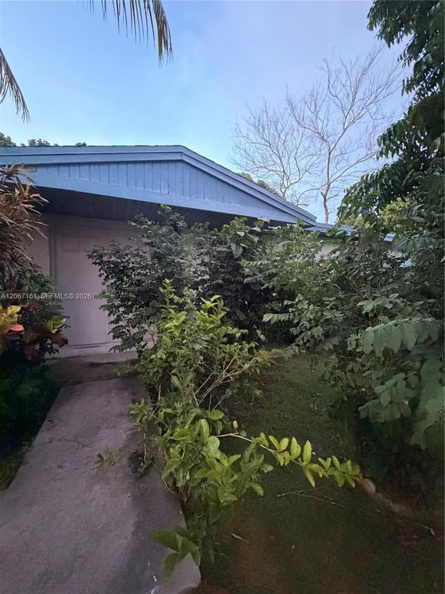 15005 SW 305th terrace, Homestead FL 33033 - Homestead, FL - Photo 2