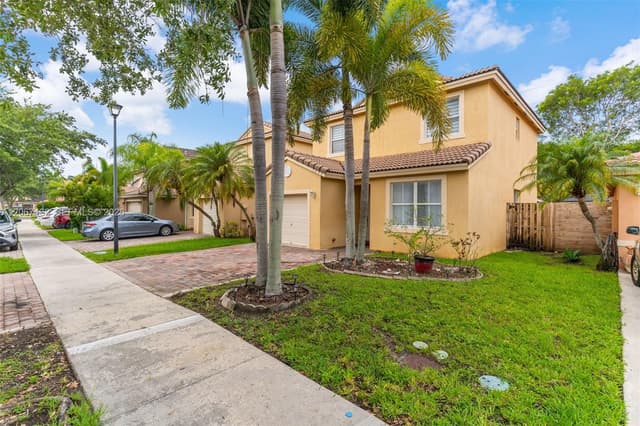 1430 SE 18th Ter, Homestead FL 33035 - Homestead, FL - Photo 2