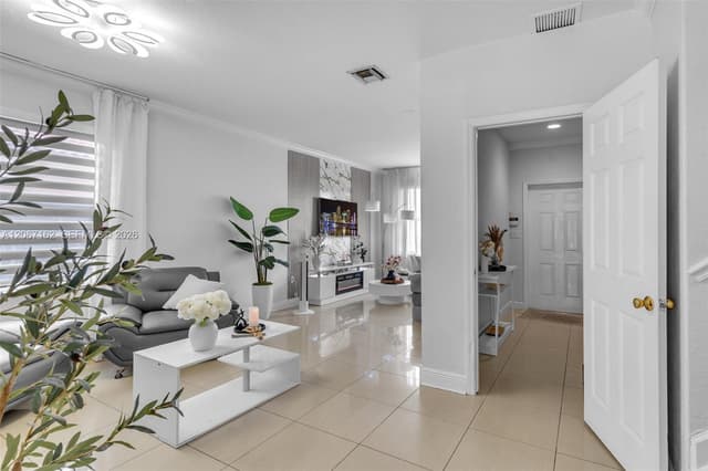 1430 SE 18th Ter, Homestead FL 33035 - Homestead, FL - Photo 4