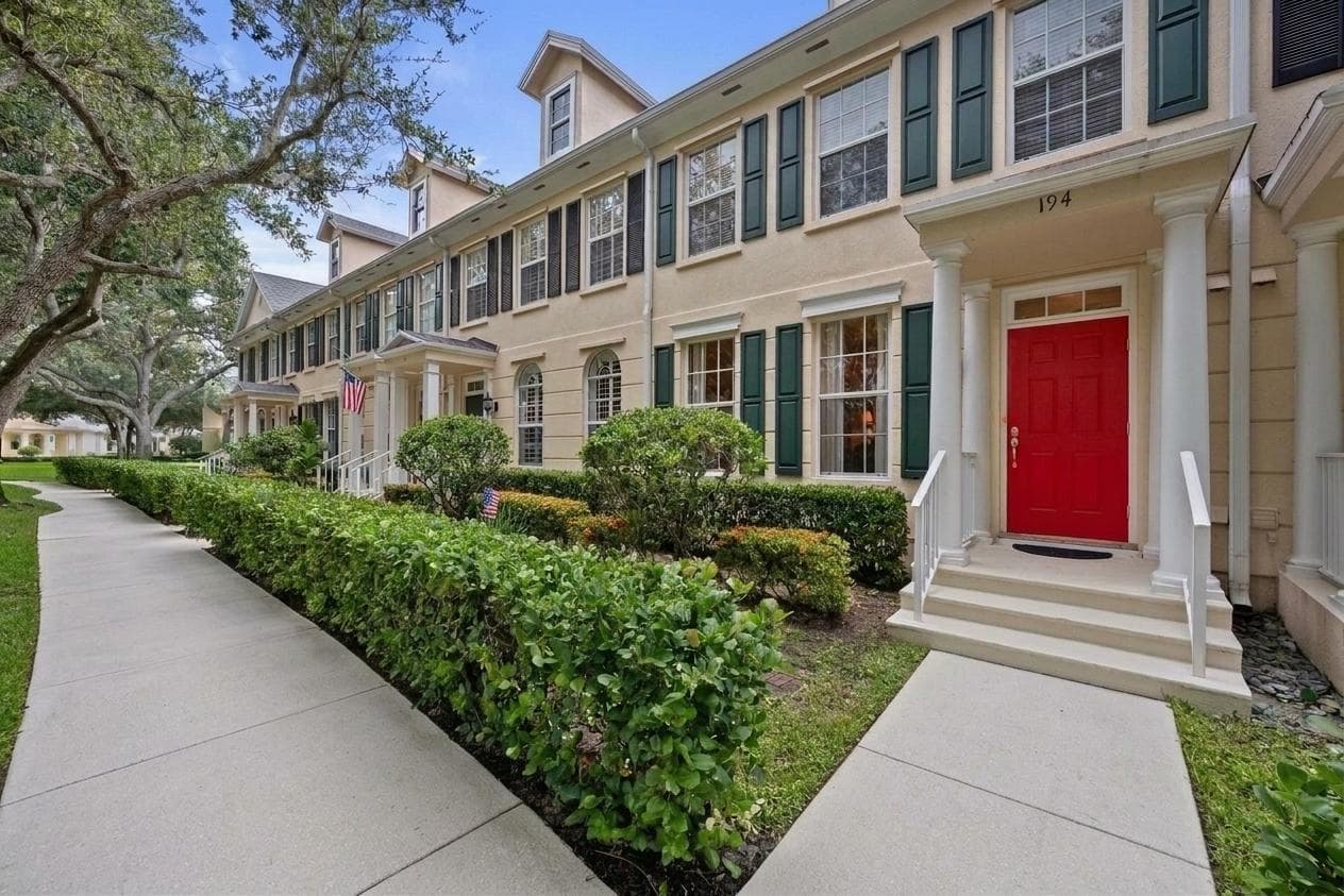 194 POINCIANA Drive, Jupiter FL 33458 - Jupiter, FL - Photo 1