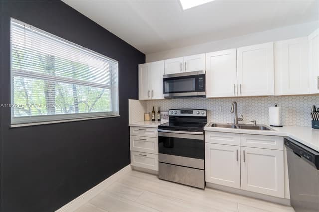 3900 NW 76th Avenue # 212, Sunrise FL 33351 - Sunrise, FL - Photo 7