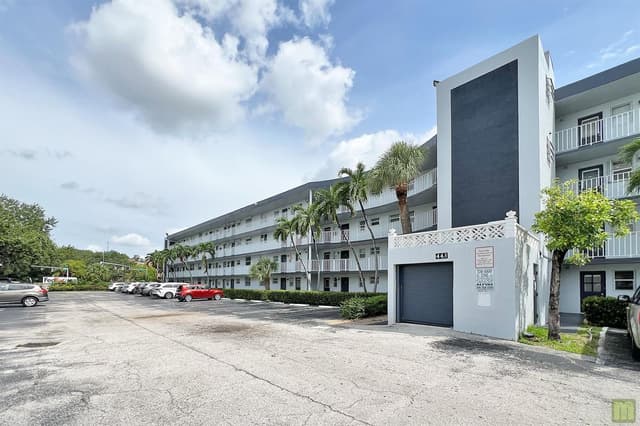 443 NE 195TH Street # 140, Miami FL 33179 - Miami, FL - Photo 3