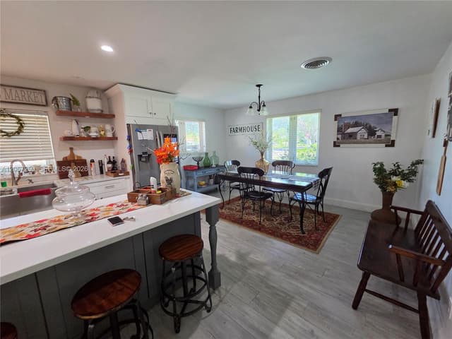 1101 Starling Ave, Miami Springs FL 33166 - Miami Springs, FL - Photo 5
