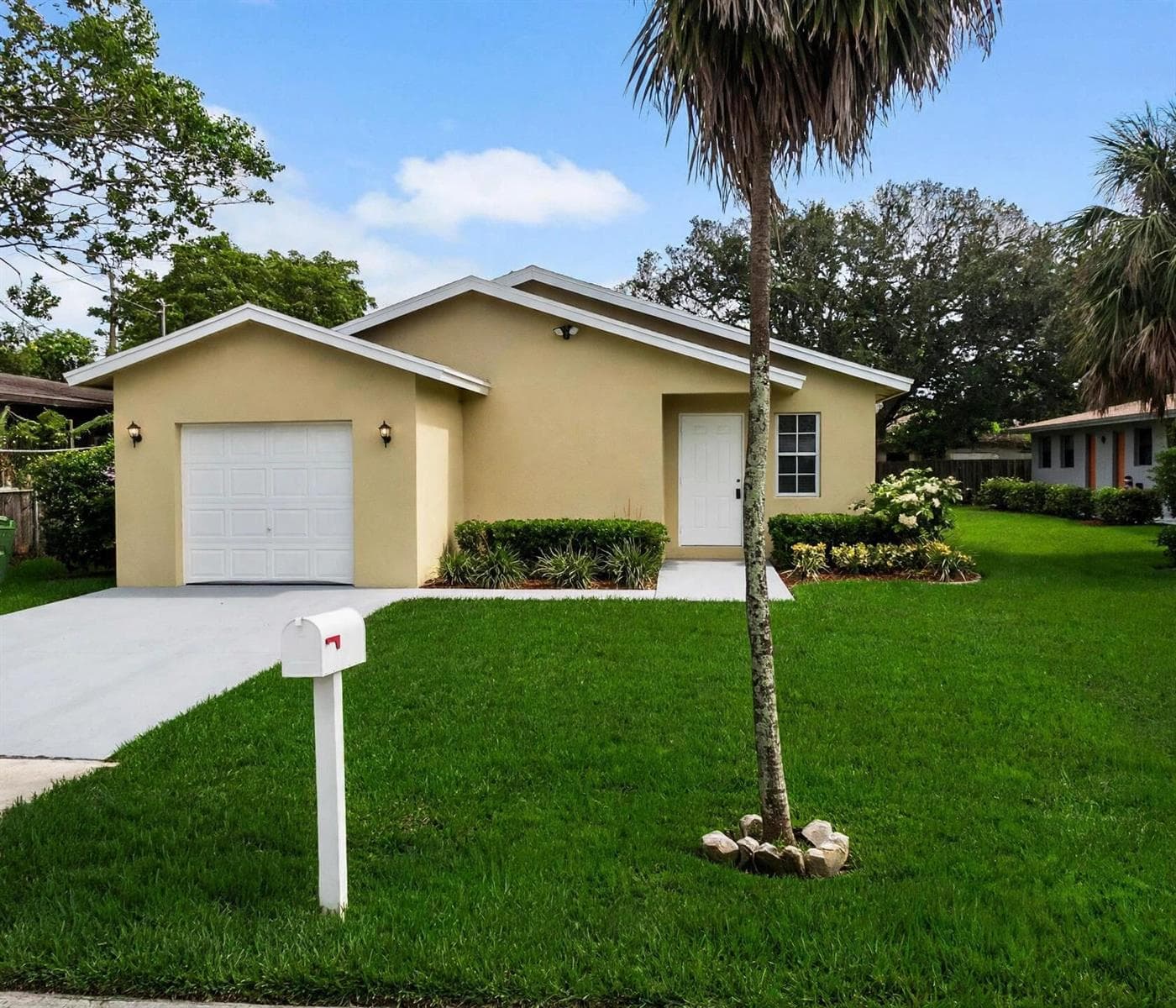1136 NW 5TH Court, Fort Lauderdale FL 33311 - Fort Lauderdale, FL - Photo 1