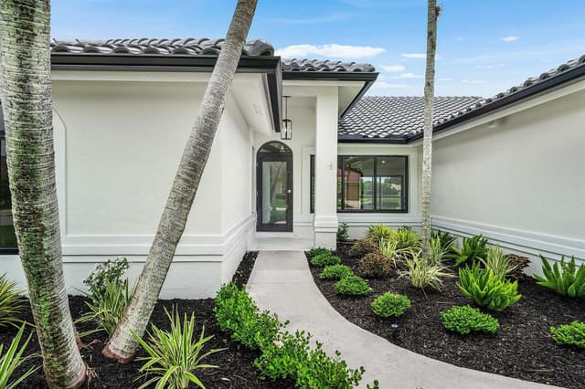 5665 Aspen Ridge Circle, Delray Beach FL 33484 - Delray Beach, FL - Photo 4