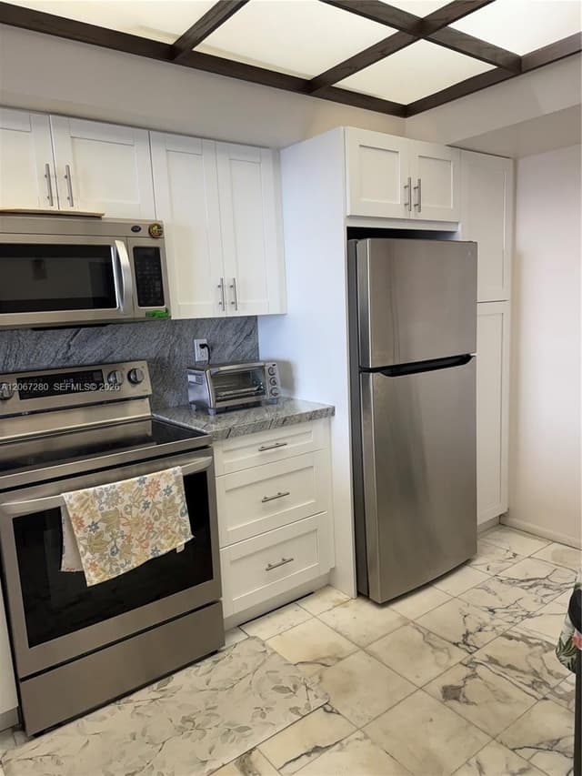 520 Brickell Key Dr # A2011, Miami FL 33131 - Miami, FL - Photo 4