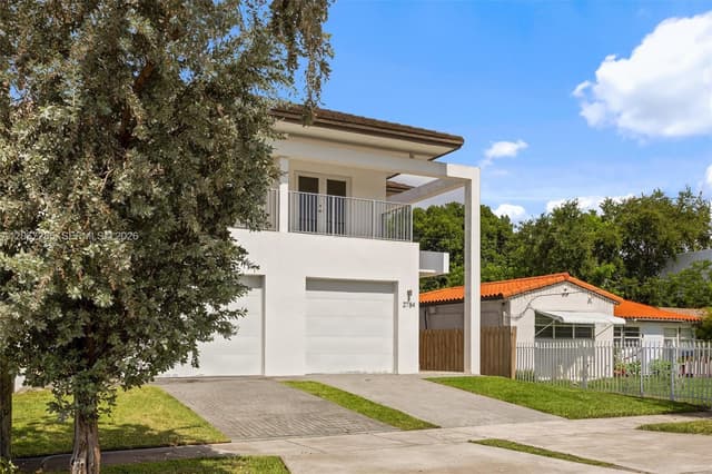 2784 SW 34th Ave, Miami FL 33133 - Miami, FL - Photo 2