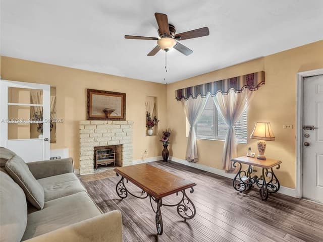 10 SW 72nd Ave, Miami FL 33144 - Miami, FL - Photo 5