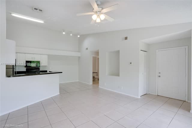 9999 Summerbreeze Dr # 409, Sunrise FL 33322 - Sunrise, FL - Photo 2