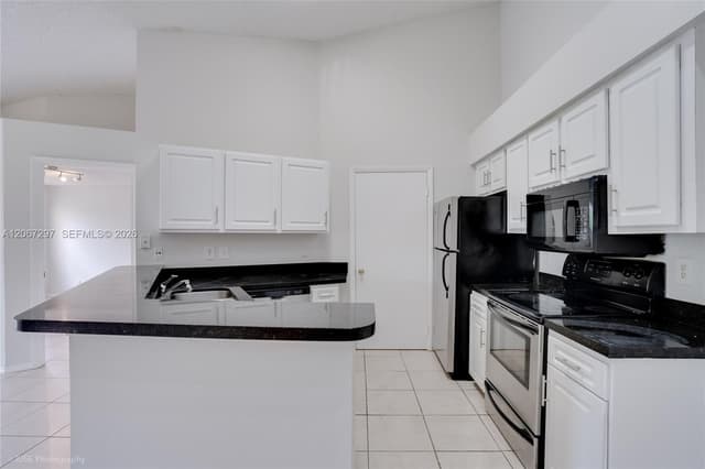 9999 Summerbreeze Dr # 409, Sunrise FL 33322 - Sunrise, FL - Photo 5