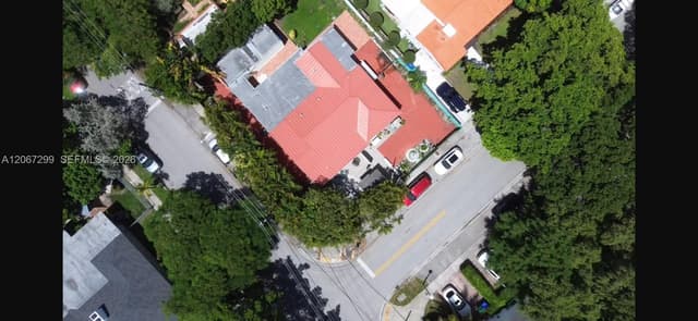 1885 SW 21st Ter, Miami FL 33145 - Miami, FL - Photo 2