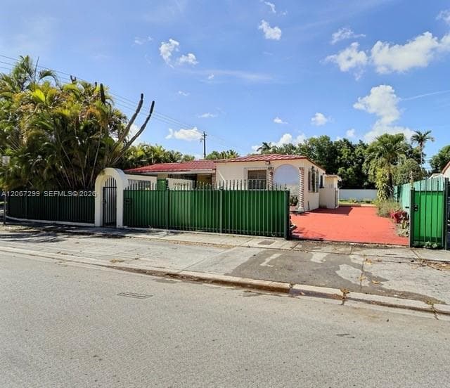 1885 SW 21st Ter, Miami FL 33145 - Miami, FL - Photo 4