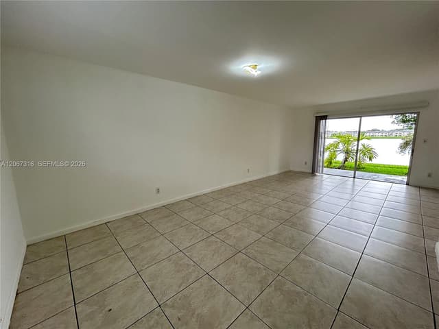 3409 NW 44th St # 106, Oakland Park FL 33309 - Oakland Park, FL - Photo 4