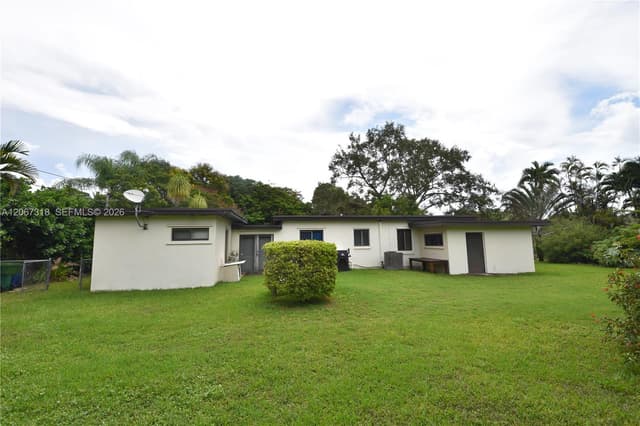 7050 SW 82nd Ct, Miami FL 33143 - Miami, FL - Photo 3