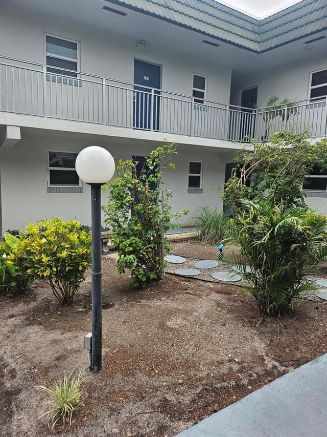 1001 SE 16TH Street # 9, Fort Lauderdale FL 33316 - Fort Lauderdale, FL - Photo 3