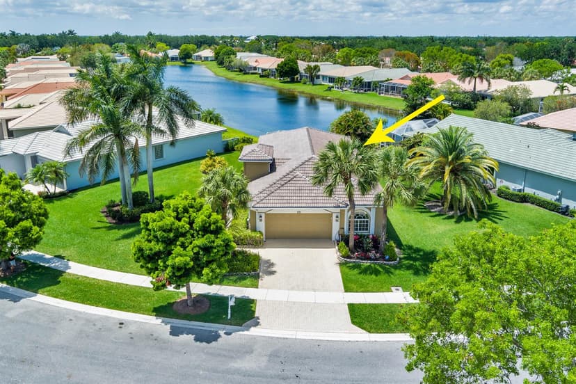 9119 Bay Point Circle, West Palm Beach FL 33411