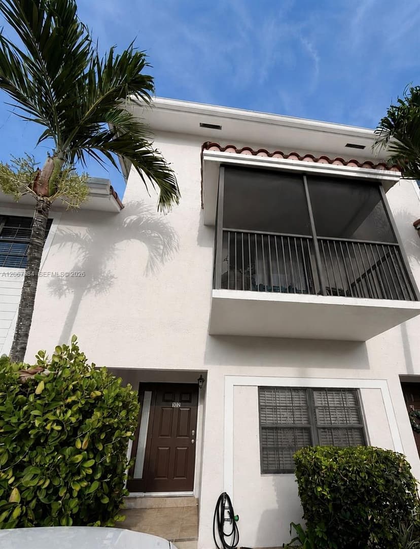 9902 Hammocks Blvd # 60, Miami FL 33196